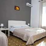 Bed & Breakfast Royal 3*
