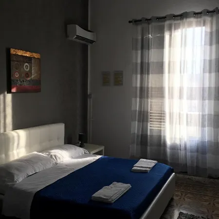 Bed & Breakfast Royal 3*