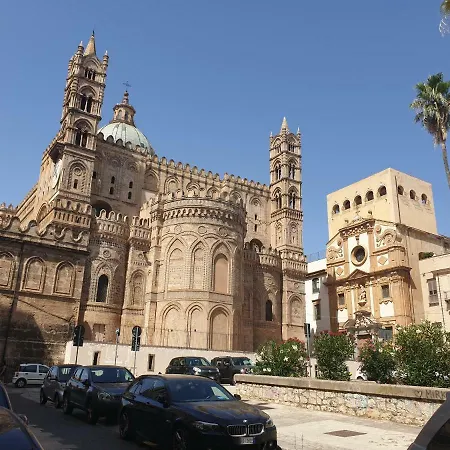 Royal לינה וארוחת בוקר פלרמו